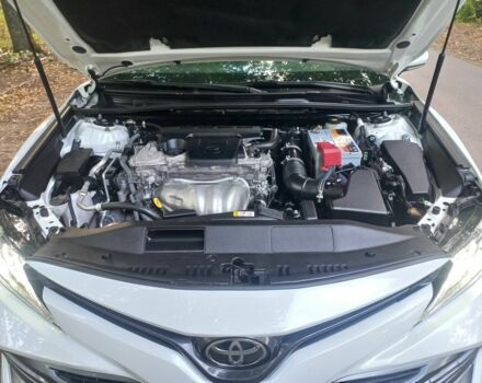 Белый Тойота Камри, объемом двигателя 2.5 л и пробегом 93 тыс. км за 25000 $, фото 7 на Automoto.ua