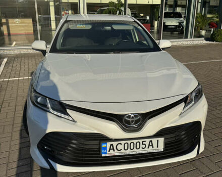 Белый Тойота Камри, объемом двигателя 2.49 л и пробегом 137 тыс. км за 21950 $, фото 3 на Automoto.ua