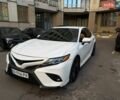 Белый Тойота Камри, объемом двигателя 2.49 л и пробегом 176 тыс. км за 20300 $, фото 1 на Automoto.ua