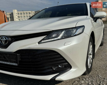 Белый Тойота Камри, объемом двигателя 2.49 л и пробегом 94 тыс. км за 23499 $, фото 7 на Automoto.ua