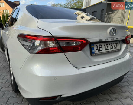Белый Тойота Камри, объемом двигателя 2.49 л и пробегом 175 тыс. км за 21500 $, фото 18 на Automoto.ua