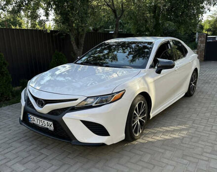 Білий Тойота Камрі, об'ємом двигуна 2.49 л та пробігом 127 тис. км за 22900 $, фото 2 на Automoto.ua