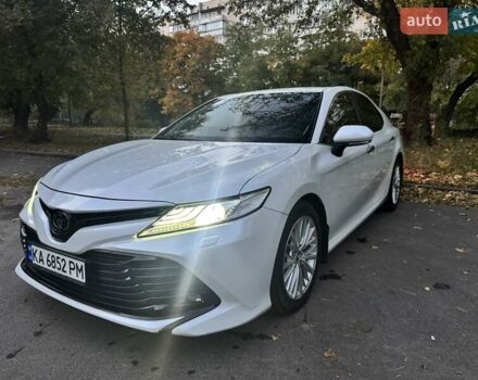 Белый Тойота Камри, объемом двигателя 2.49 л и пробегом 125 тыс. км за 25500 $, фото 6 на Automoto.ua