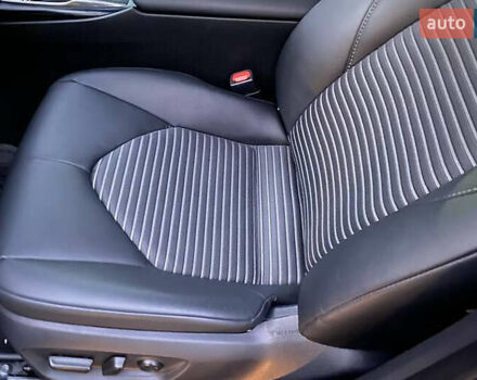 Білий Тойота Камрі, об'ємом двигуна 2.49 л та пробігом 95 тис. км за 19400 $, фото 6 на Automoto.ua