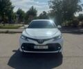 Белый Тойота Камри, объемом двигателя 2.49 л и пробегом 153 тыс. км за 20000 $, фото 1 на Automoto.ua
