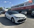 Белый Тойота Камри, объемом двигателя 2.49 л и пробегом 221 тыс. км за 17800 $, фото 1 на Automoto.ua