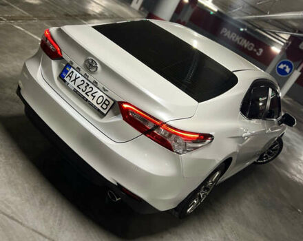 Белый Тойота Камри, объемом двигателя 2.49 л и пробегом 157 тыс. км за 22900 $, фото 5 на Automoto.ua