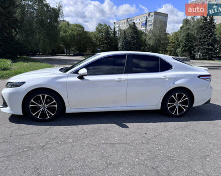 Білий Тойота Камрі, об'ємом двигуна 2.5 л та пробігом 108 тис. км за 22500 $, фото 2 на Automoto.ua