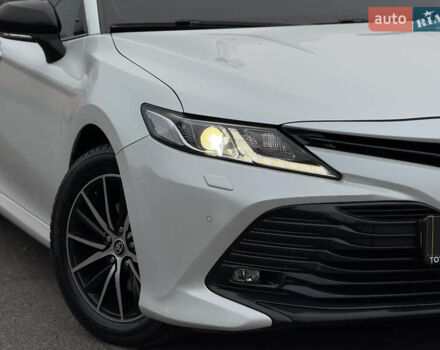 Білий Тойота Камрі, об'ємом двигуна 2.49 л та пробігом 158 тис. км за 22777 $, фото 8 на Automoto.ua
