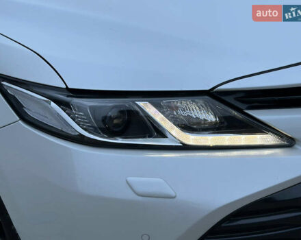 Білий Тойота Камрі, об'ємом двигуна 2.49 л та пробігом 158 тис. км за 22777 $, фото 60 на Automoto.ua
