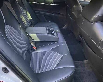 Білий Тойота Камрі, об'ємом двигуна 2.5 л та пробігом 95 тис. км за 17400 $, фото 11 на Automoto.ua