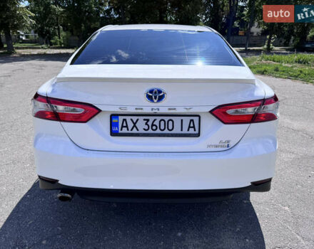 Білий Тойота Камрі, об'ємом двигуна 2.5 л та пробігом 108 тис. км за 22500 $, фото 3 на Automoto.ua