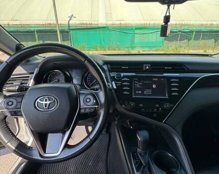 Белый Тойота Камри, объемом двигателя 2.49 л и пробегом 153 тыс. км за 19800 $, фото 13 на Automoto.ua