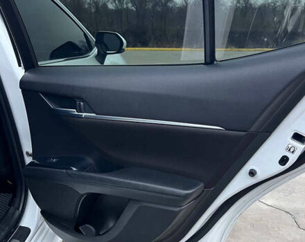 Білий Тойота Камрі, об'ємом двигуна 2.49 л та пробігом 89 тис. км за 22000 $, фото 63 на Automoto.ua