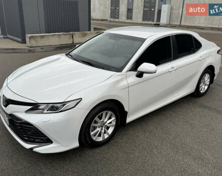 Белый Тойота Камри, объемом двигателя 2.49 л и пробегом 32 тыс. км за 23700 $, фото 14 на Automoto.ua