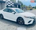 Белый Тойота Камри, объемом двигателя 2.5 л и пробегом 133 тыс. км за 22000 $, фото 1 на Automoto.ua