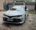 Белый Тойота Камри, объемом двигателя 2.49 л и пробегом 157 тыс. км за 23500 $, фото 1 на Automoto.ua