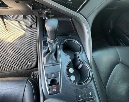 Белый Тойота Камри, объемом двигателя 2.49 л и пробегом 153 тыс. км за 19800 $, фото 16 на Automoto.ua