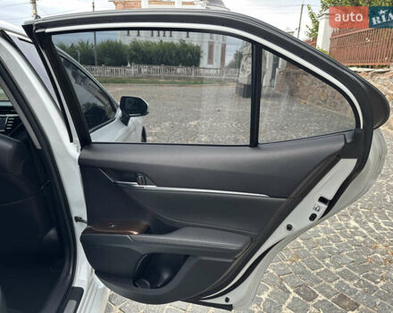 Білий Тойота Камрі, об'ємом двигуна 2.49 л та пробігом 160 тис. км за 23400 $, фото 14 на Automoto.ua