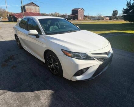 Белый Тойота Камри, объемом двигателя 2.5 л и пробегом 47 тыс. км за 24500 $, фото 2 на Automoto.ua