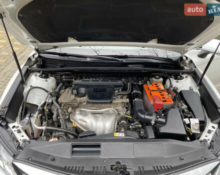 Білий Тойота Камрі, об'ємом двигуна 2.5 л та пробігом 107 тис. км за 22500 $, фото 25 на Automoto.ua