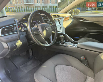 Белый Тойота Камри, объемом двигателя 2.49 л и пробегом 137 тыс. км за 21950 $, фото 21 на Automoto.ua