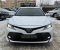 Белый Тойота Камри, объемом двигателя 2.5 л и пробегом 199 тыс. км за 19500 $, фото 1 на Automoto.ua