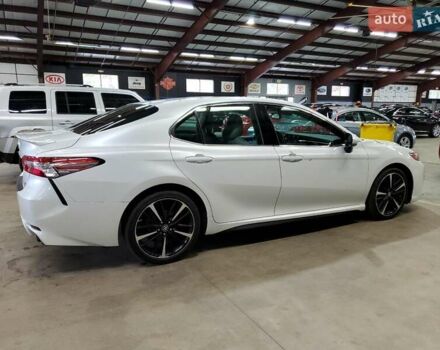 Білий Тойота Камрі, об'ємом двигуна 2.49 л та пробігом 116 тис. км за 6500 $, фото 2 на Automoto.ua