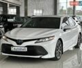 Белый Тойота Камри, объемом двигателя 2.5 л и пробегом 103 тыс. км за 22990 $, фото 1 на Automoto.ua