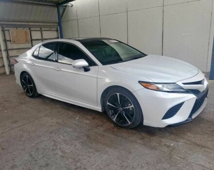 Белый Тойота Камри, объемом двигателя 2.5 л и пробегом 68 тыс. км за 5500 $, фото 3 на Automoto.ua