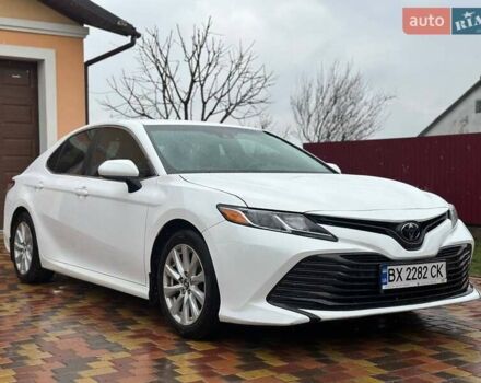Білий Тойота Камрі, об'ємом двигуна 2.49 л та пробігом 110 тис. км за 20200 $, фото 5 на Automoto.ua