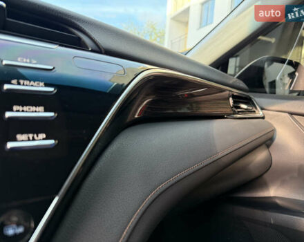 Белый Тойота Камри, объемом двигателя 2.49 л и пробегом 175 тыс. км за 21500 $, фото 23 на Automoto.ua