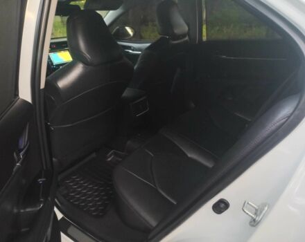 Белый Тойота Камри, объемом двигателя 2.5 л и пробегом 93 тыс. км за 25000 $, фото 4 на Automoto.ua