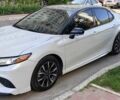 Белый Тойота Камри, объемом двигателя 3.46 л и пробегом 112 тыс. км за 27000 $, фото 1 на Automoto.ua
