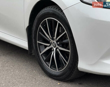 Білий Тойота Камрі, об'ємом двигуна 2.49 л та пробігом 158 тис. км за 22777 $, фото 12 на Automoto.ua