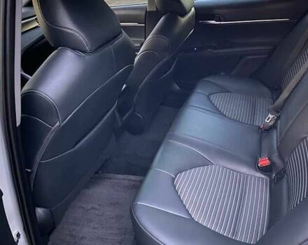 Білий Тойота Камрі, об'ємом двигуна 2.5 л та пробігом 95 тис. км за 17400 $, фото 12 на Automoto.ua