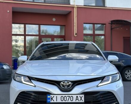 Белый Тойота Камри, объемом двигателя 2.5 л и пробегом 108 тыс. км за 22500 $, фото 2 на Automoto.ua
