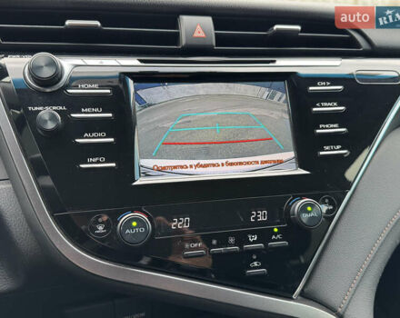 Белый Тойота Камри, объемом двигателя 2.49 л и пробегом 32 тыс. км за 23700 $, фото 44 на Automoto.ua