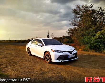 Белый Тойота Камри, объемом двигателя 2.5 л и пробегом 101 тыс. км за 24500 $, фото 3 на Automoto.ua