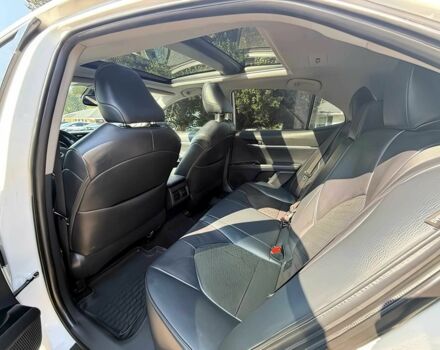 Белый Тойота Камри, объемом двигателя 2.5 л и пробегом 44 тыс. км за 13500 $, фото 10 на Automoto.ua