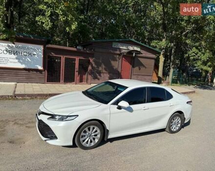 Белый Тойота Камри, объемом двигателя 2.49 л и пробегом 33 тыс. км за 23700 $, фото 12 на Automoto.ua