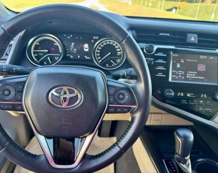 Белый Тойота Камри, объемом двигателя 0 л и пробегом 61 тыс. км за 15000 $, фото 17 на Automoto.ua