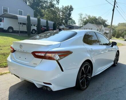 Белый Тойота Камри, объемом двигателя 2.5 л и пробегом 44 тыс. км за 13500 $, фото 3 на Automoto.ua