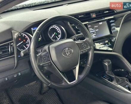 Тойота Камри 2019 в Днепре (Днепропетровске) на Automoto.ua Белый Тойота Камри, объемом двигателя 2.49 л и пробегом 78 тыс. км за 20999 $, фото 11 на Automoto.ua