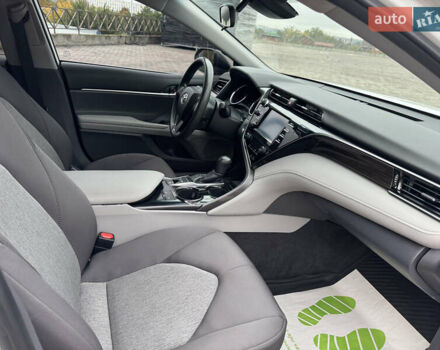 Білий Тойота Камрі, об'ємом двигуна 2.49 л та пробігом 129 тис. км за 21999 $, фото 17 на Automoto.ua