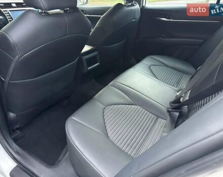 Білий Тойота Камрі, об'ємом двигуна 2.49 л та пробігом 113 тис. км за 23500 $, фото 7 на Automoto.ua