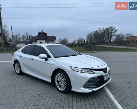 Білий Тойота Камрі, об'ємом двигуна 2.49 л та пробігом 82 тис. км за 26300 $, фото 3 на Automoto.ua