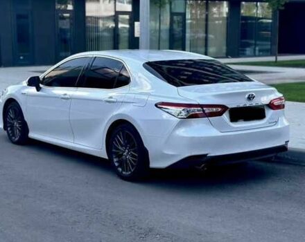 Белый Тойота Камри, объемом двигателя 2.5 л и пробегом 105 тыс. км за 18000 $, фото 3 на Automoto.ua