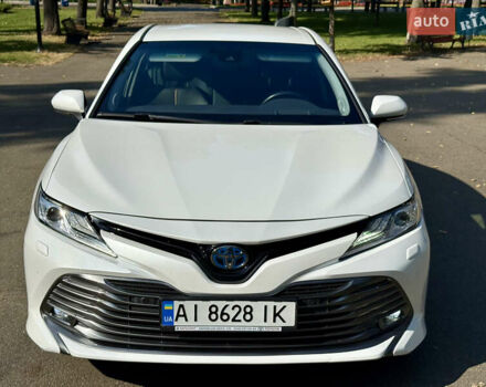 Белый Тойота Камри, объемом двигателя 2.49 л и пробегом 89 тыс. км за 28800 $, фото 7 на Automoto.ua