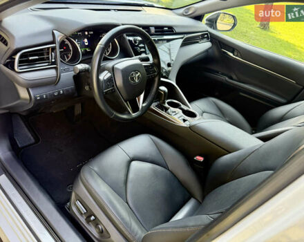 Белый Тойота Камри, объемом двигателя 2.49 л и пробегом 89 тыс. км за 28800 $, фото 32 на Automoto.ua